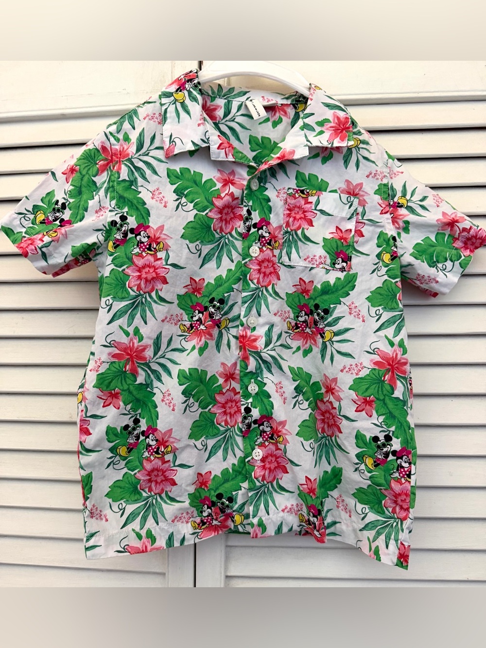 Janie and Jack x Disney Floral Hawaiian with vibrant Blooms shirt w front pocket